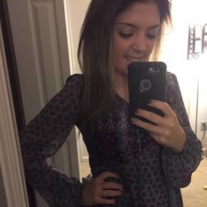 Meet your Posher, Marissa